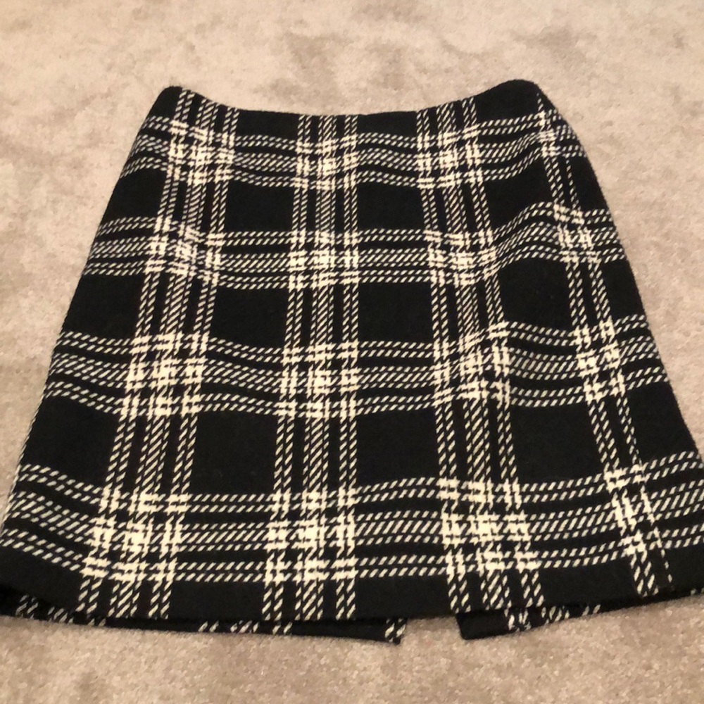 Black and cream check Talbots wool skirt